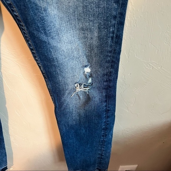 H&M & Denim Skinny Released Raw Hem Distressed Denim Jeans - Picture 3 of 10
